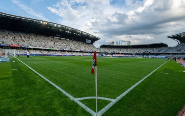 Derby la Brașov: Dinamo, FCSB și LPF au bătut palma