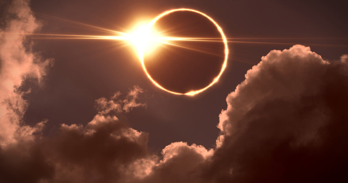 Eclipsa din august: Când și unde o vezi cel mai bine în România