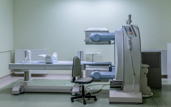 Medic: Evitați vitamina asta înainte de RMN cu contrast