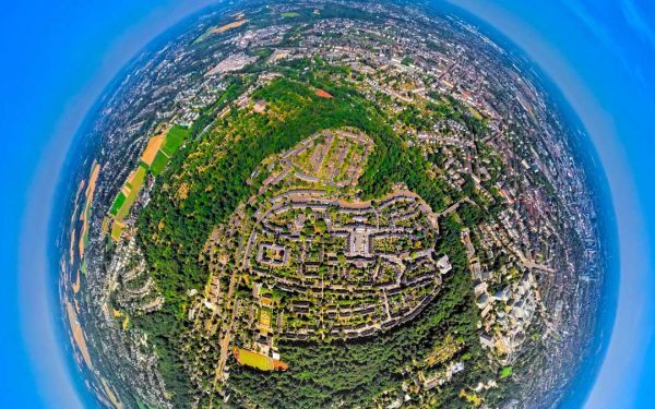 Sătuc românesc: Locuit de 1.583 de oameni