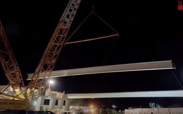 A0: S-a montat ultima grindă, șoseaua prinde contur