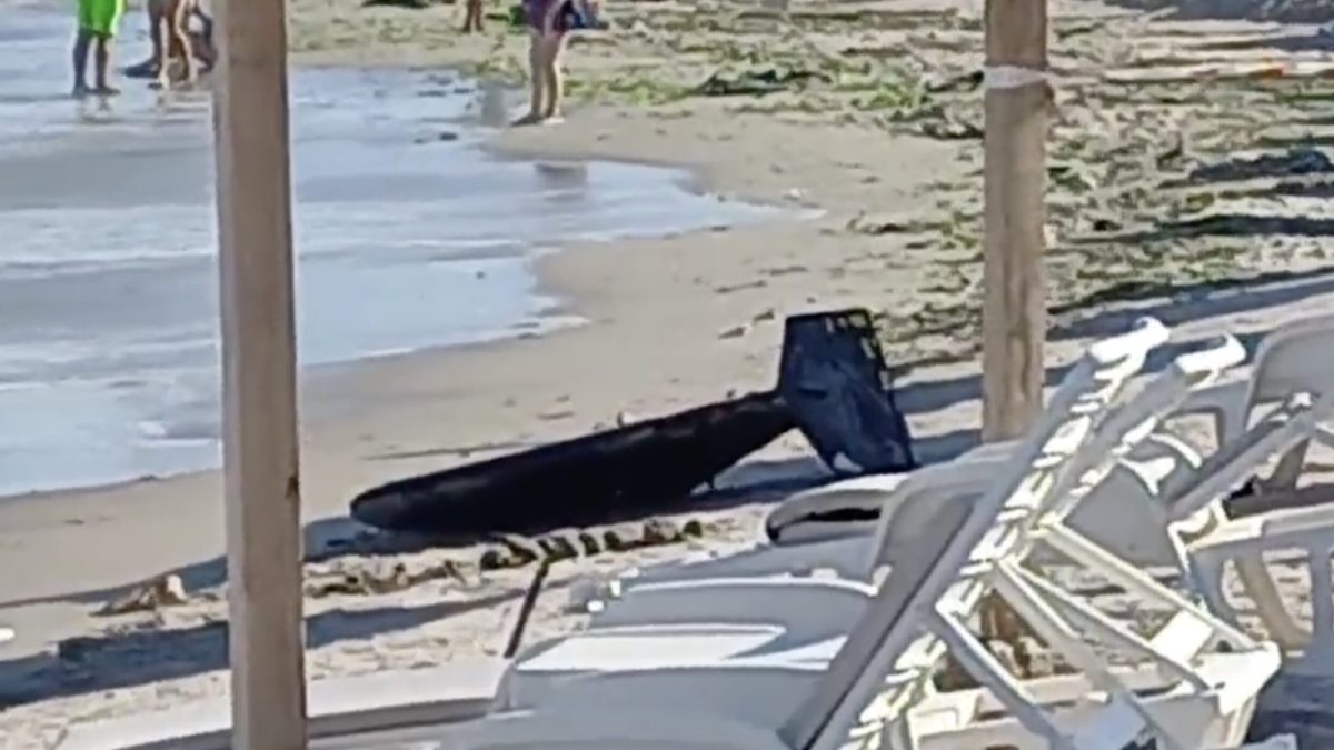 Alertă pe plaja Saturn: obiect neidentificat, posibil dronă