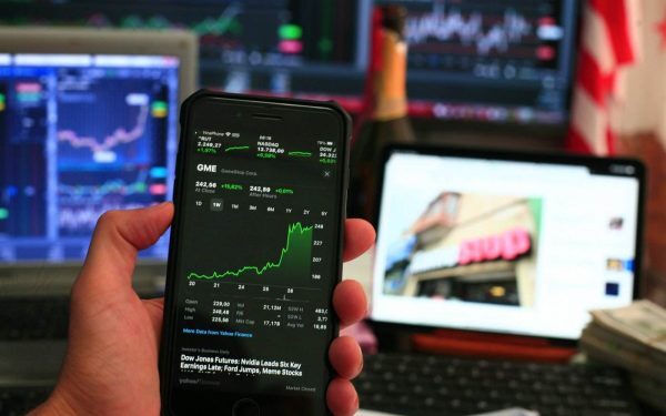 Tezaur: Titluri de stat cu dobândă 7,15% pe an