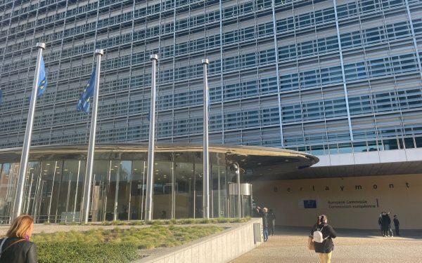 PNRR: S&D acuză PPE de standarde duble pentru România