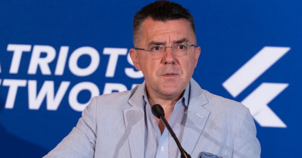 AUR, jenat de parteneriatul civil. Dungaciu: "O idee"