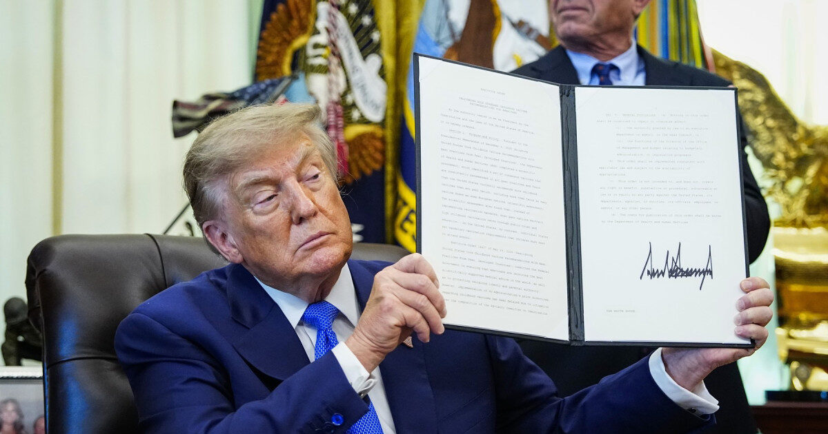 Trump, recomandări șocante despre vaccinurile copiilor și autism