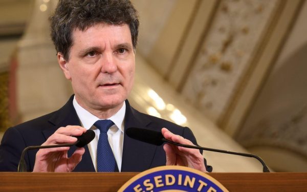 AUR, site contra Nicușor Dan: Urmărești în timp real demersul