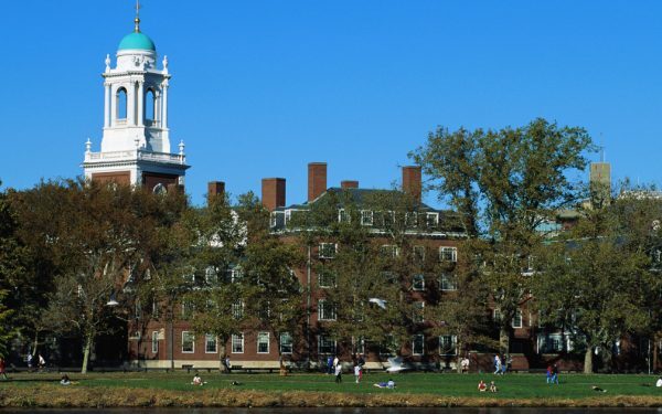 Trump, înfrângere în Justiție. Harvard scapă de plângerea anti-proteste