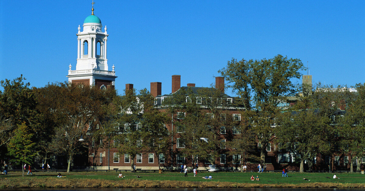 Trump, înfrângere în Justiție. Harvard scapă de plângerea anti-proteste