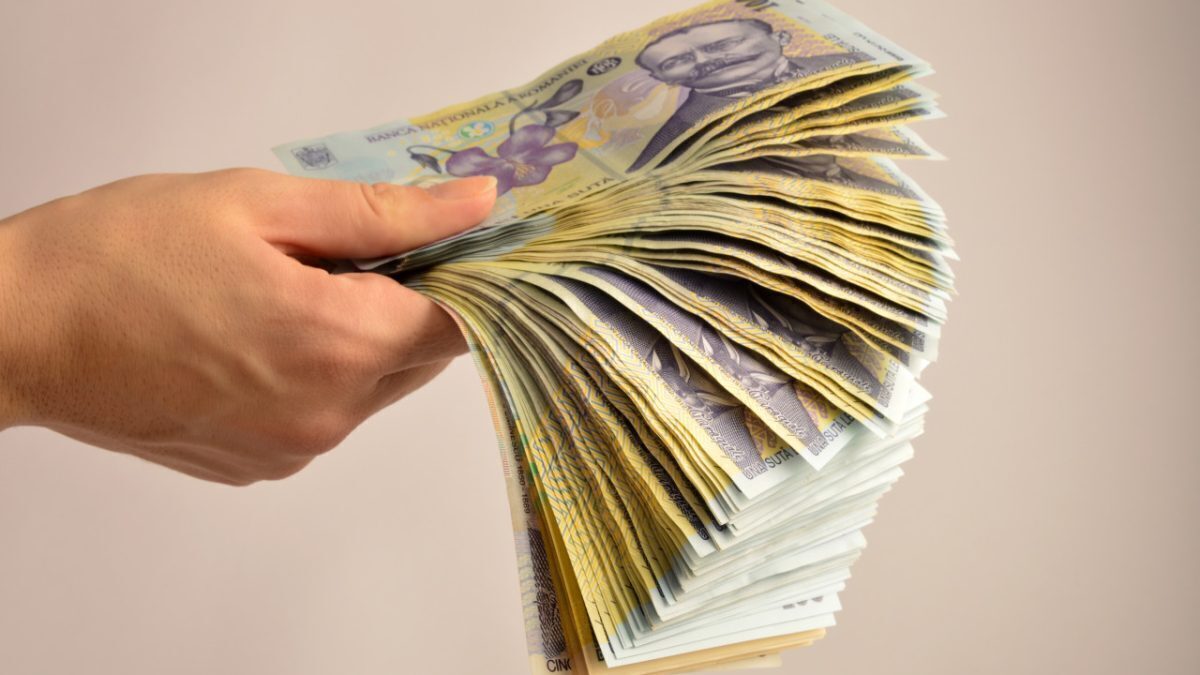 ROMATSA: Pensie de 532.000 euro pentru un angajat