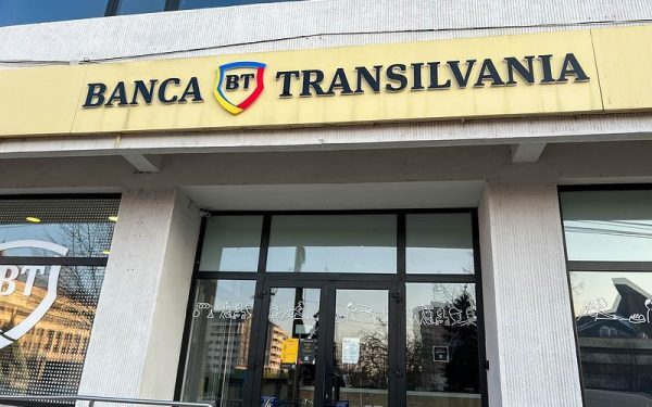 Banca Transilvania, împrumut de 71 mil. euro pentru parc fotovoltaic