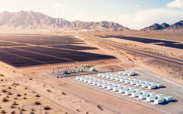 Musk: Supercomputer AI de la Tesla, miza uriașă