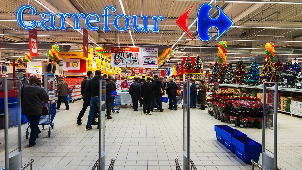 Carrefour România, sub Pavăl, accelerează producătorii locali