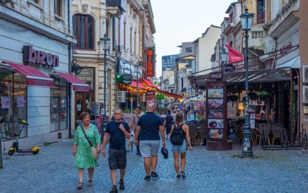 România, golită de turiști români? Ne-au abandonat!