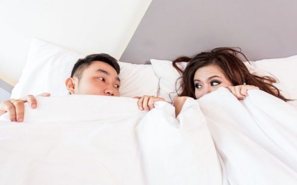 Căsnicia "ucide" sexul: Când partenerii devin colegi de apartament