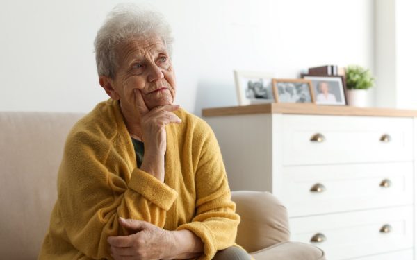Obiceiuri fatale: Evită-le între 45-65 ani pentru creierul tău
