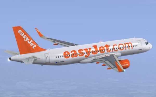 Apollo intră pe piața aviatică: achiziționează EasyJet pentru 7,7 miliarde de dolari