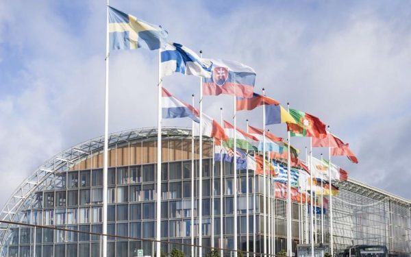 BRD Sogelease, 100 mil. euro pentru afaceri în România