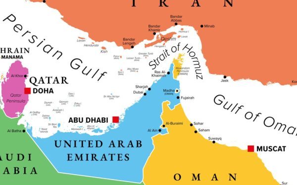Trump, control total în Ormuz: Iranul e neputincios
