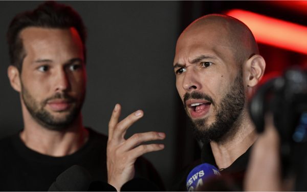 Frații Tate, blocați în SUA: procurorii cer refuz cauțiune. Decizia azi