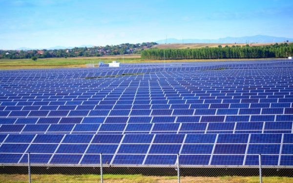 România, în fruntea Europei: Ultimul act pentru cel mai mare parc fotovoltaic