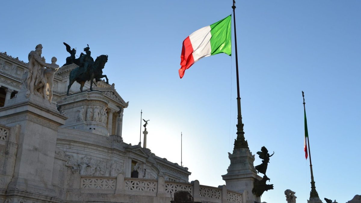 Spania: Italia menține controalele stricte după 15 august