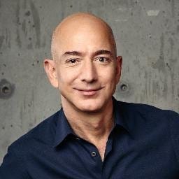 Bezos intră în fotbal! Cumpără Liverpool, vrea control total