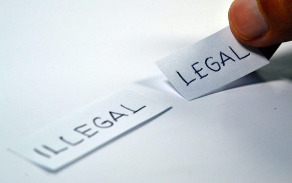 Percheziții majore: Tun imobiliar de 16 milioane lei, rețea de înșelăciuni vizată
