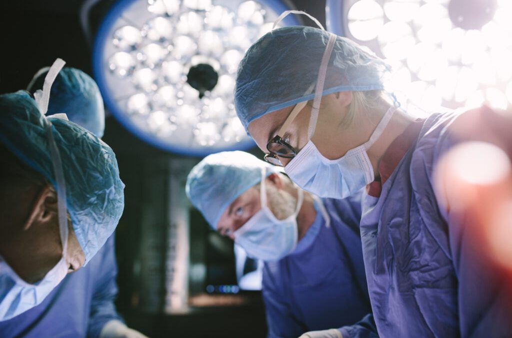 Două transplanturi renale la Iași: Medicii, eroii neplătiți