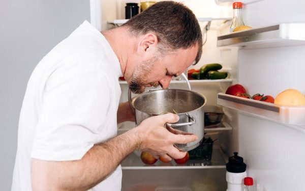 Post: Cine nu are voie să țină dietă. Ghidul medicilor