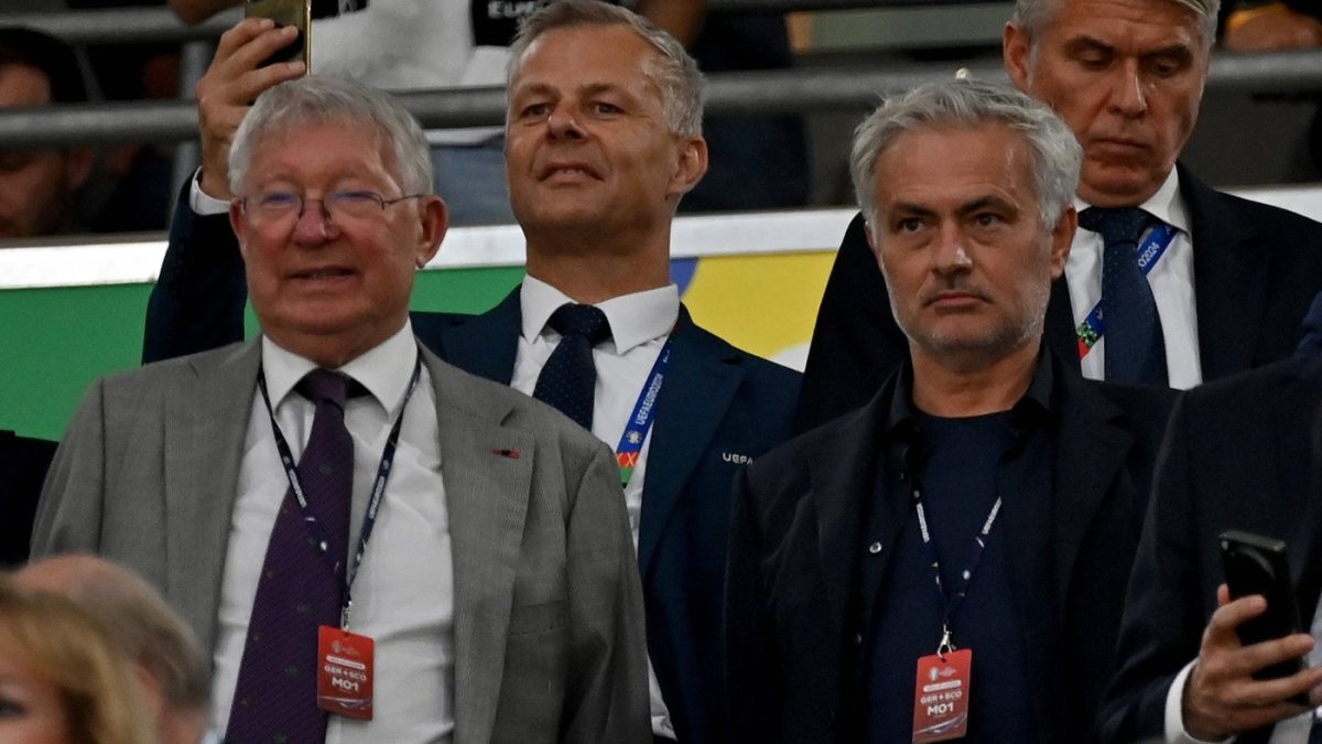Mourinho, disperat la telefon cu Ferguson: "Nu mai suport"