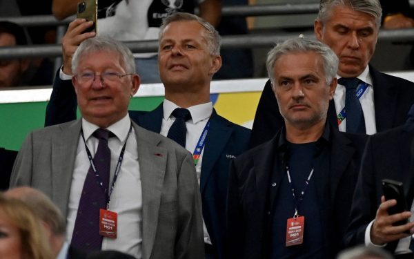 Mourinho, disperat la telefon cu Ferguson: "Nu mai suport"