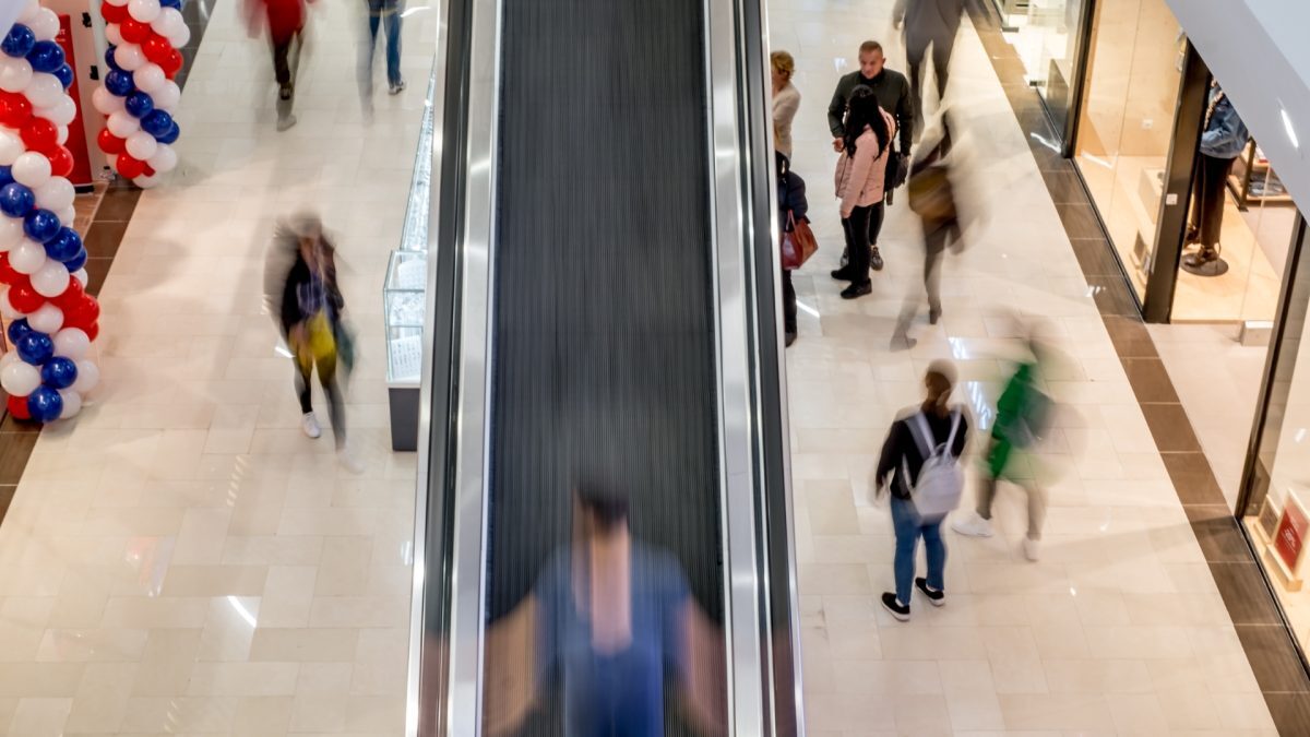 Vânzările din retail, în cădere liberă în România