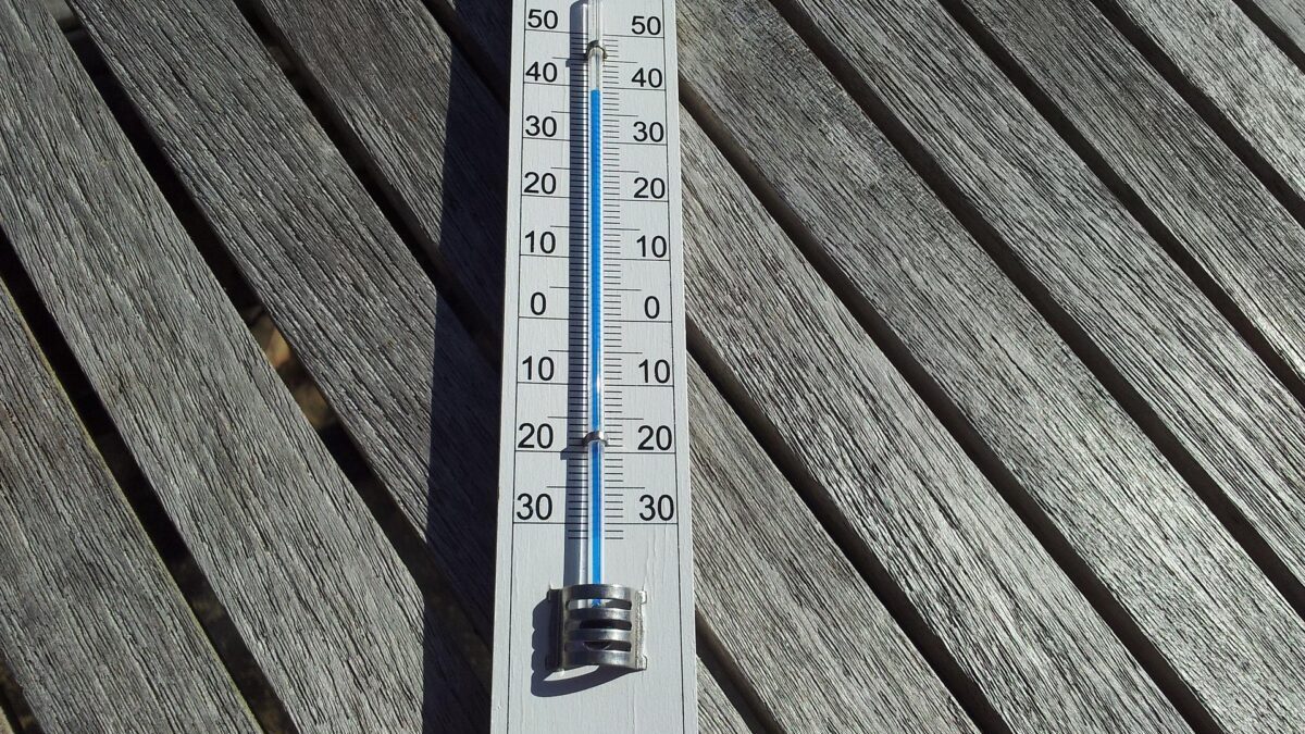 ANM: Val de căldură în România, temperaturi peste normal patru săptămâni