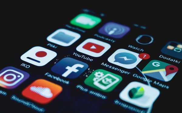 iPhone: 40% mai mult cheltuit pe drame decât pe Android