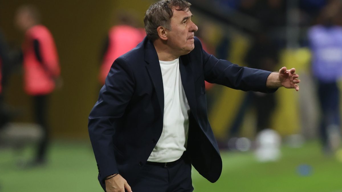 Hagi, după eșecul cu Suedia: "Suntem datori să mergem înainte"