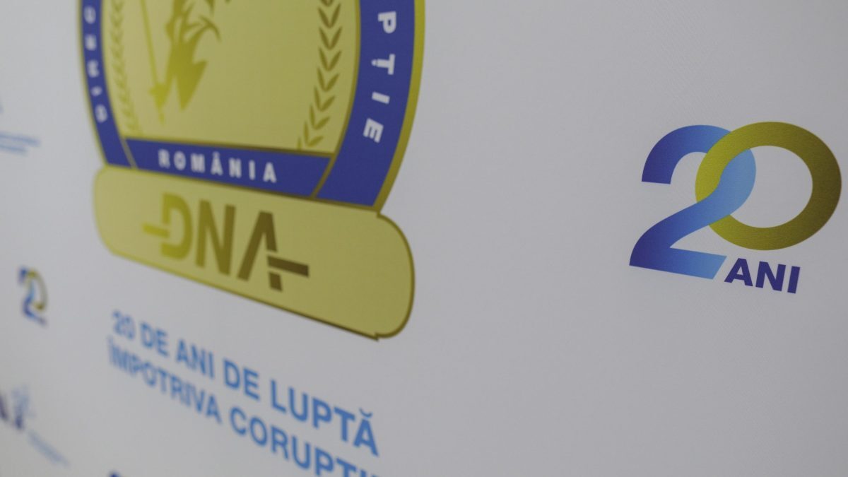 DNA: Patru rețineri la Ovidius – profesori și studenți, acuzați de fraudă