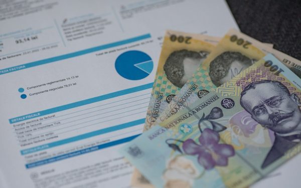 Energie: Tarifele cresc moderat, până la 10%