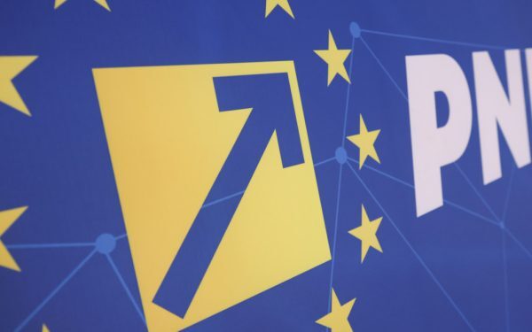 PNL vrea rocada, PSD să aleagă viitorul țării