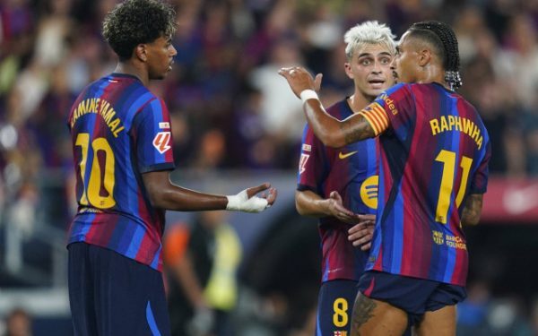 Barcelona, umilință totală pentru Valencia pe Mestalla