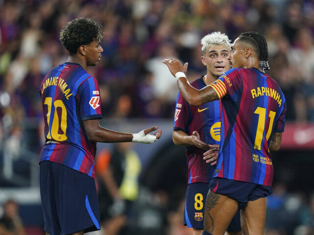 Barcelona, umilință totală pentru Valencia pe Mestalla