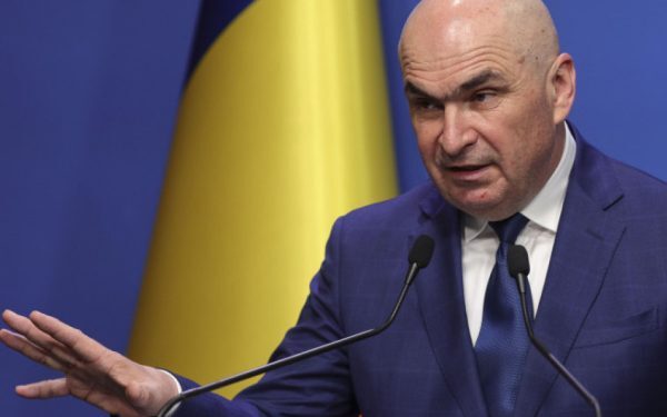 Bolojan: Banii publici, bataie de joc pe functia publica