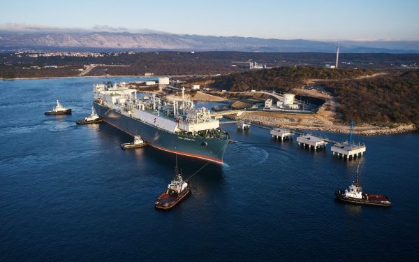 UE cere economie drastică de energie din cauza războaielor