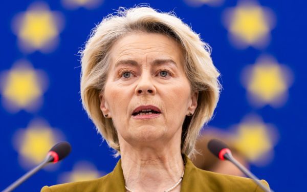 Von der Leyen: Nu putem tolera glorificarea "Măcelarului din Balcani"