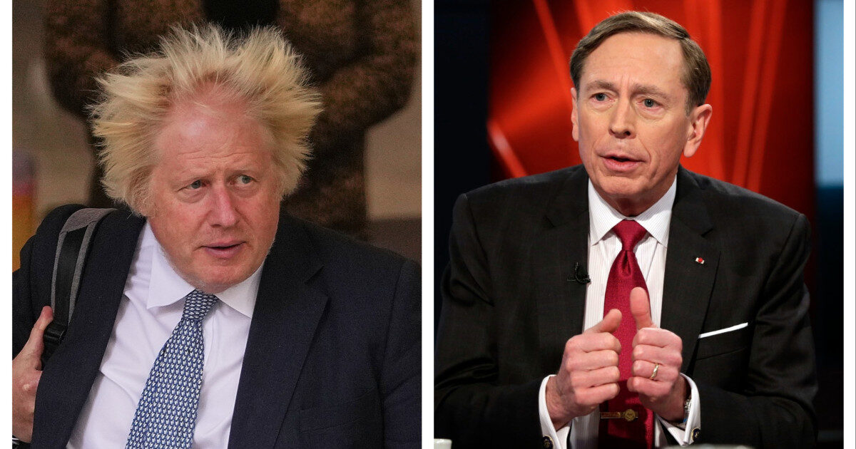 Johnson, la un pas de ruși în Ucraina. Fost CIA în zonă