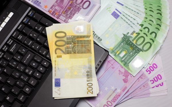UE-ncurajează băncile să susțină startup-urile europene