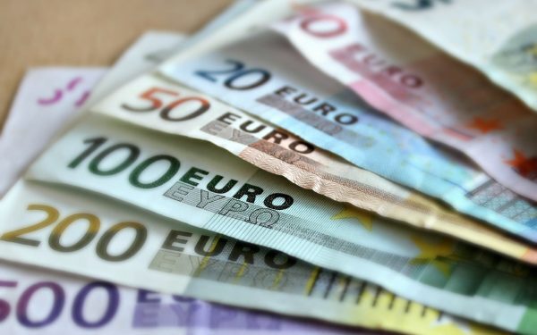 Ucraina cere UE 32,6 miliarde euro ajutor suplimentar