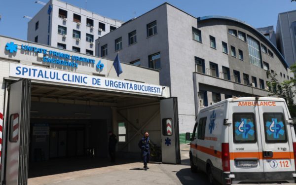 Floreasca: Pacientă, 8.000 euro pentru operație la privat