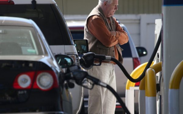 Bușoi: Monitorizăm piața carburanților pentru a combate specula