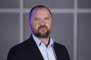 Nicușor Dan, șah la PNL: Mureșan, prins în capcana maestrului haosului